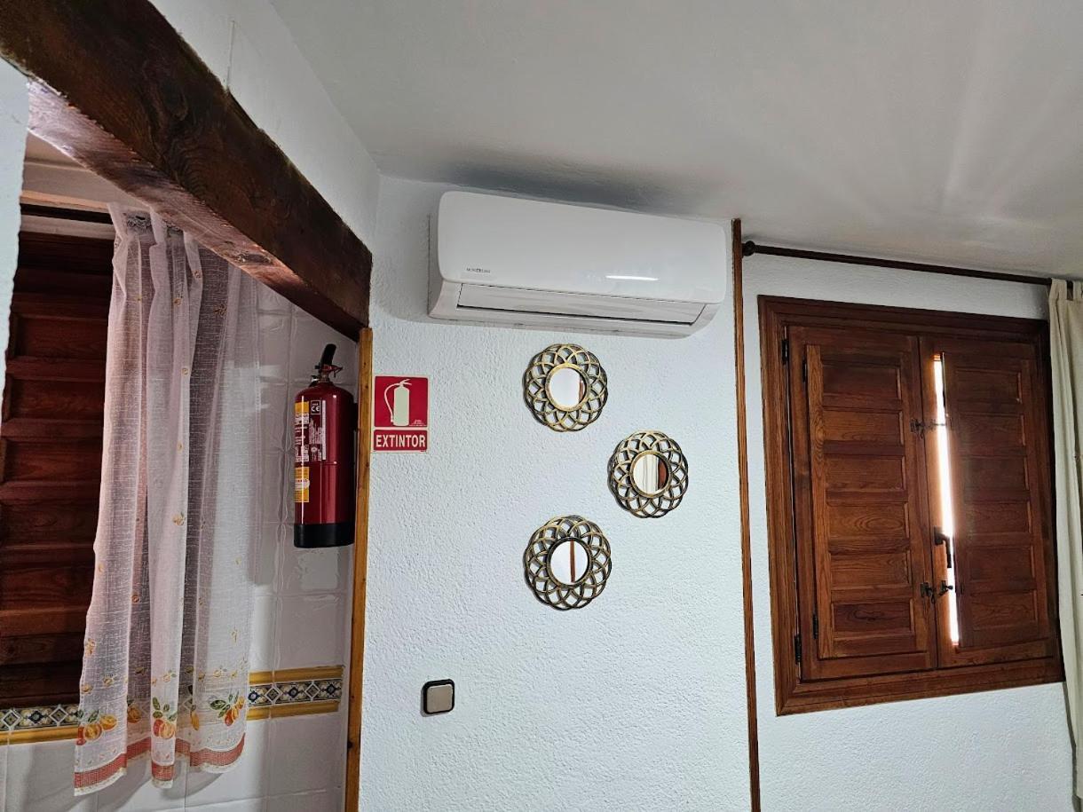 Apartamentos Asador De La Plaza Vieja Cazorla Exterior foto